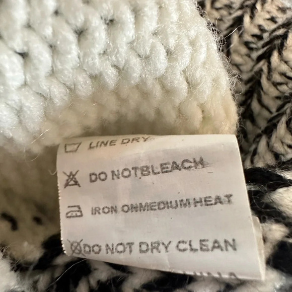 Ecowish Black and White Color Block Stripe Sweater XL - Picture 4 of 5